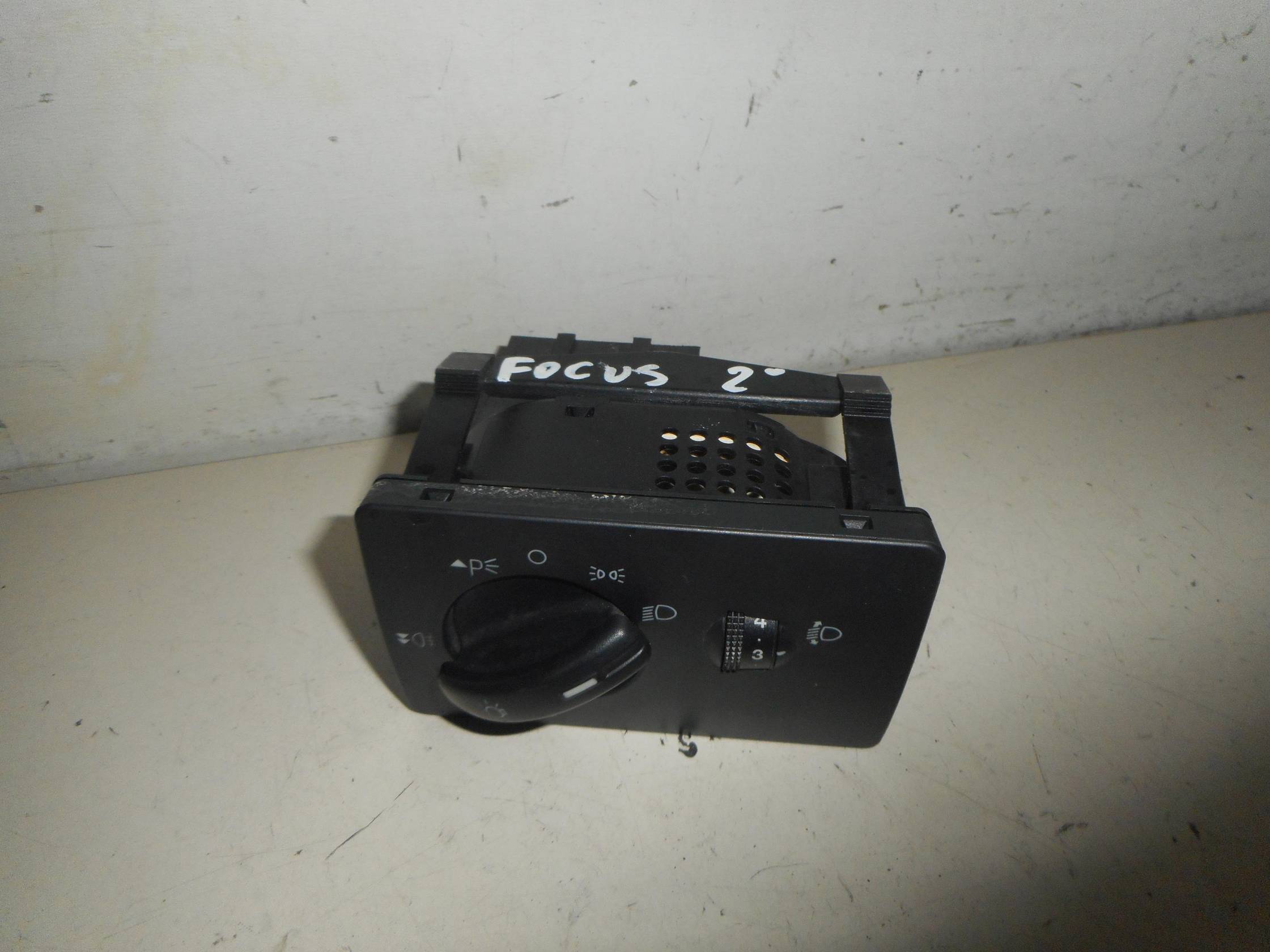 Interruttore blocco comando luci